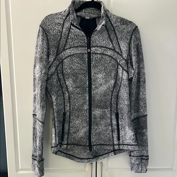 Lululemon Define Jacket - Picture 1 of 5